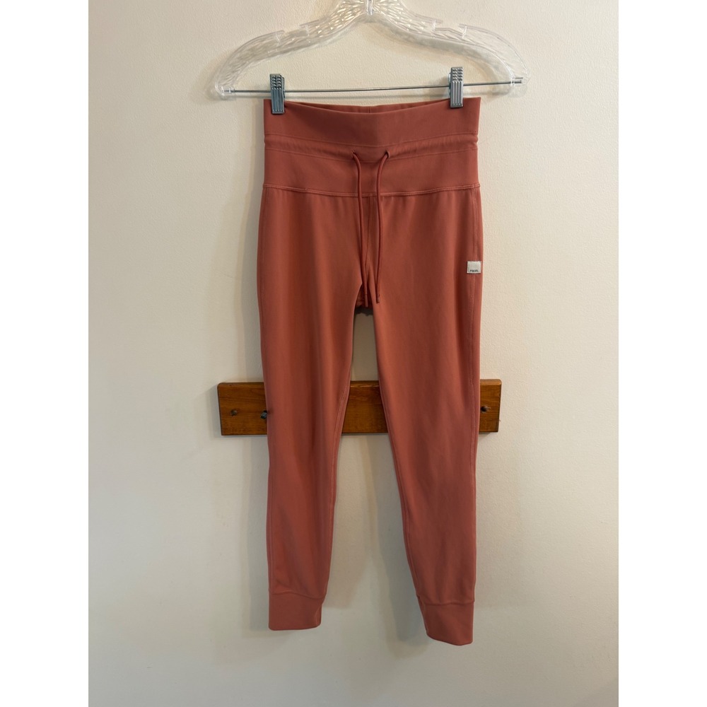 Vuori Daily Leggings Size S Clay Pink High Rise Drawstring Cuffed 7/8 Leggings